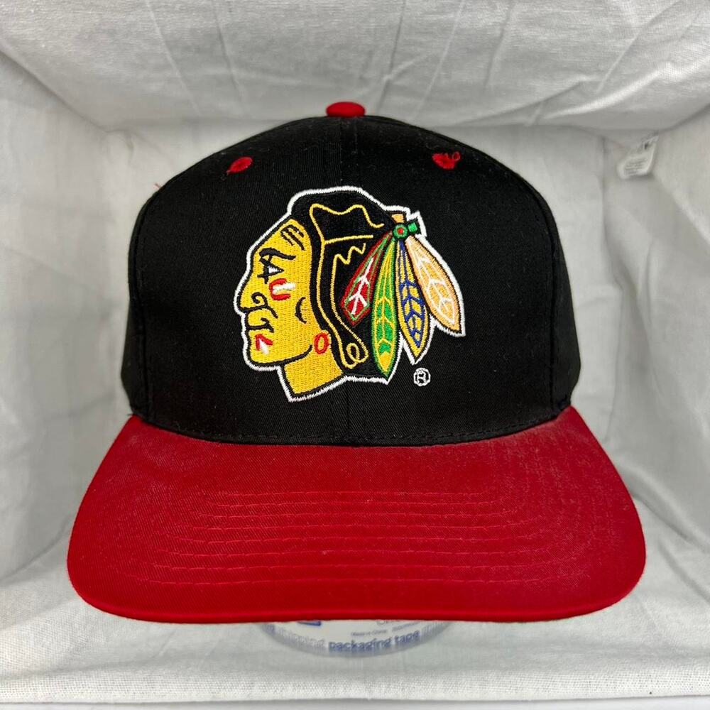 Chicago blackhawks snapback hat 90s
